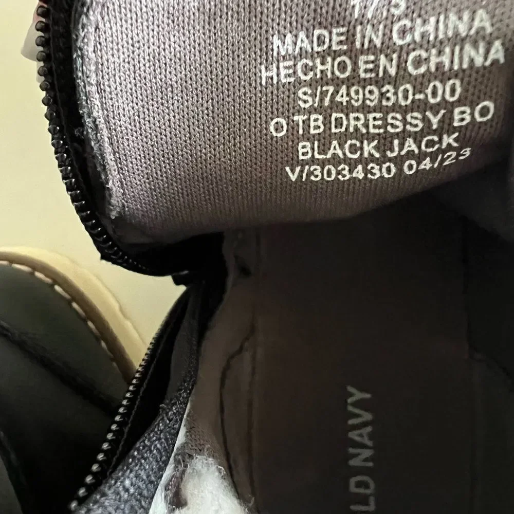 Old Navy Faux-Leather Lace-Up Sherpa-Lined Boots for Toddler Boys size 11